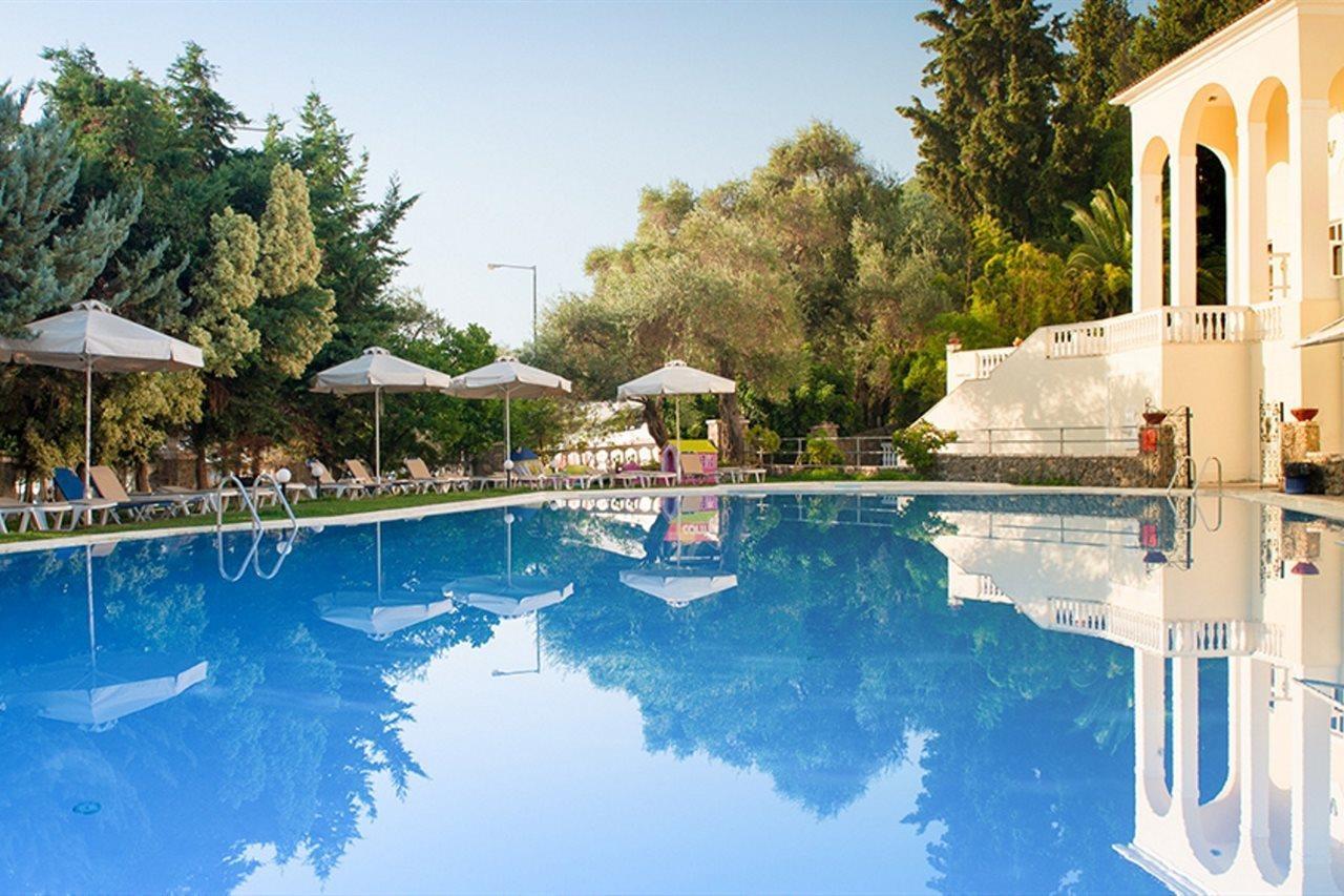 Corfu Village (Adults Only) Agios Ioannis Peristeron  Bagian luar foto