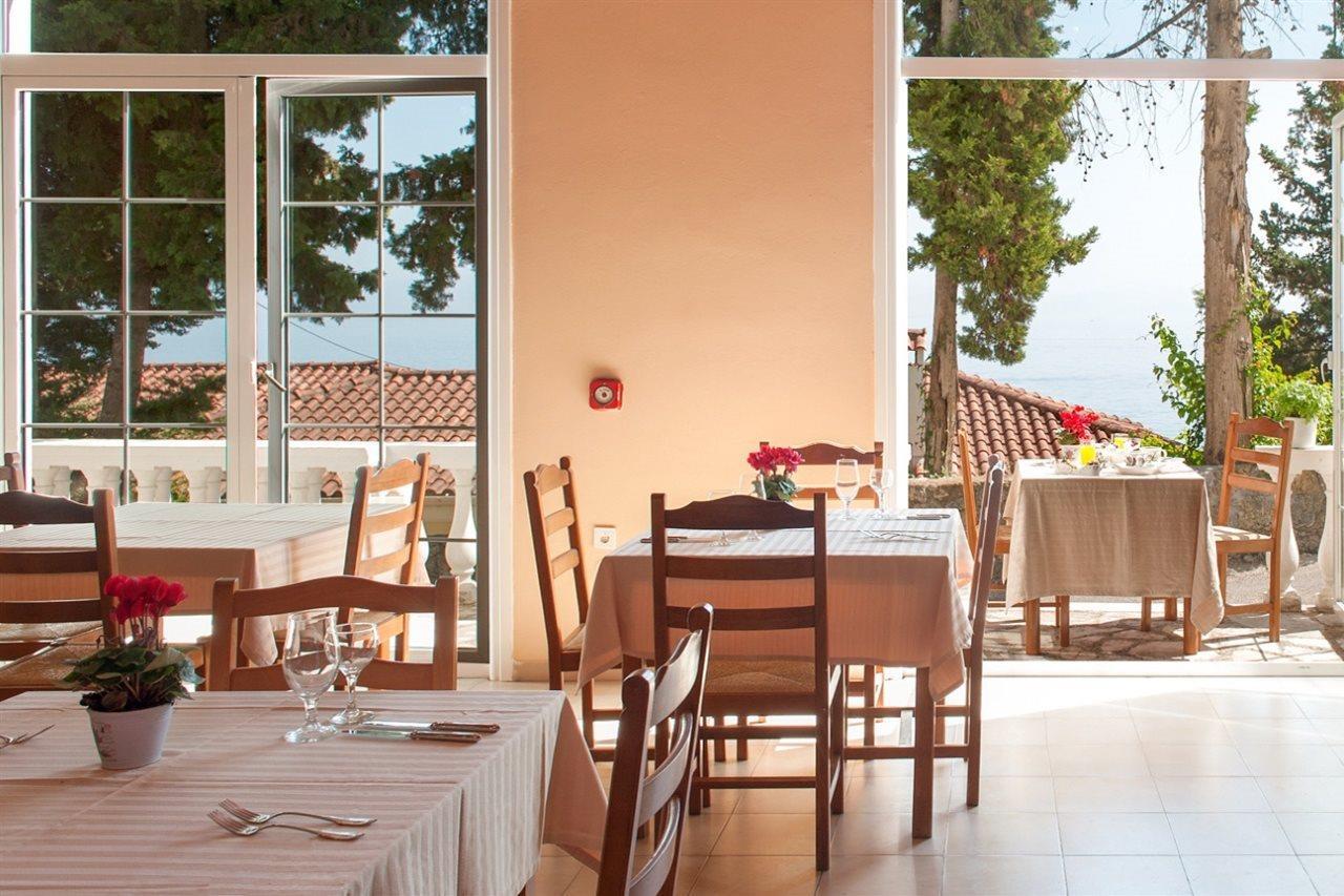 Corfu Village (Adults Only) Agios Ioannis Peristeron  Bagian luar foto